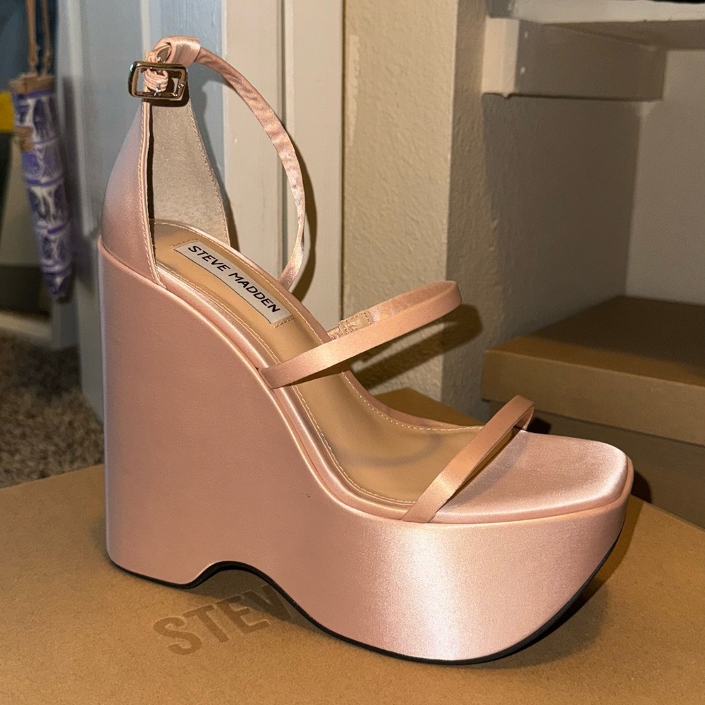 Steve Madden Varia Blush